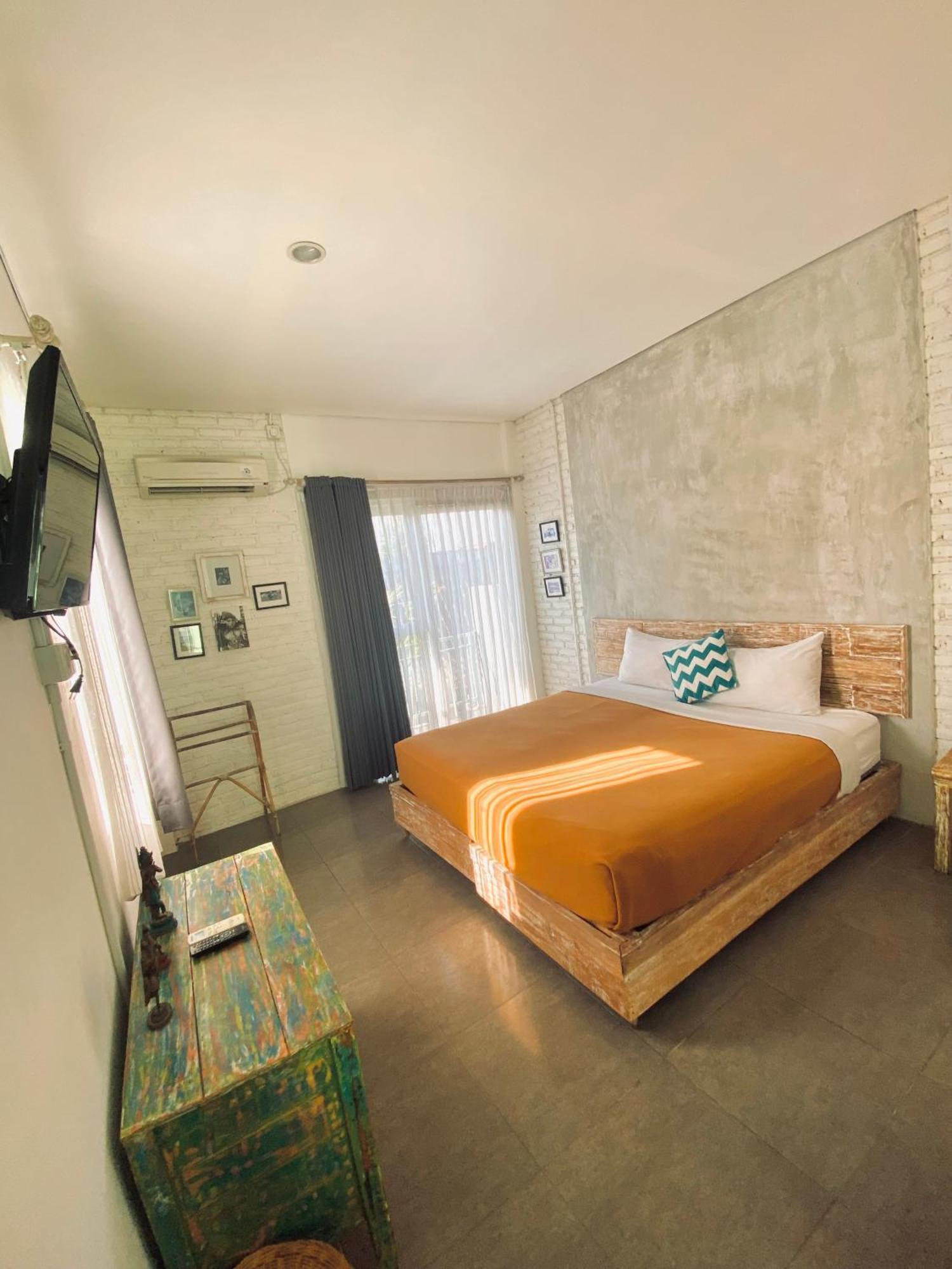 A7 Guesthouse Canggu Esterno foto