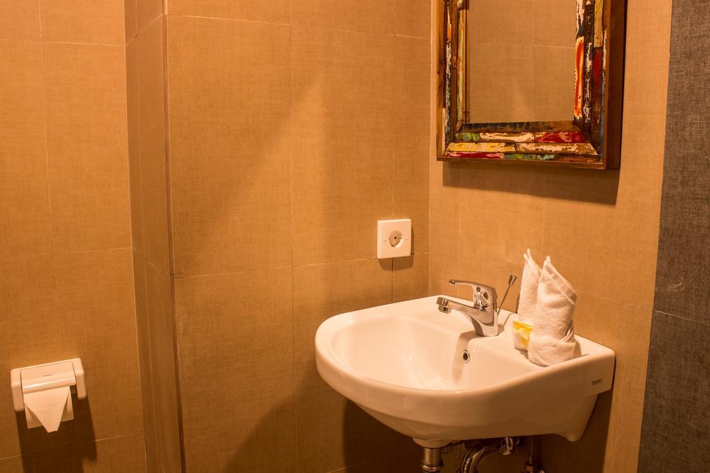 A7 Guesthouse Canggu Esterno foto